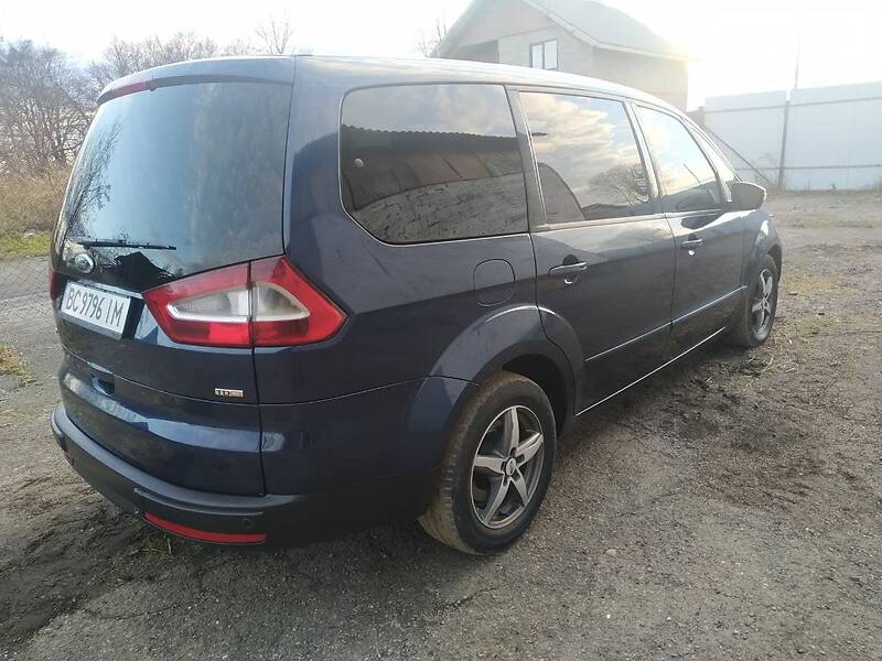 Минивэн Ford Galaxy 2008 в Новояворовске