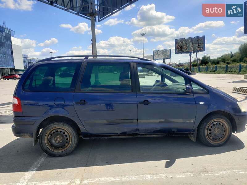 Универсал Ford Galaxy 2004 в Черновцах