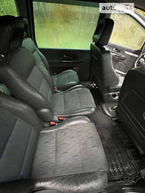 Минивэн Ford Galaxy 2003 в Киеве