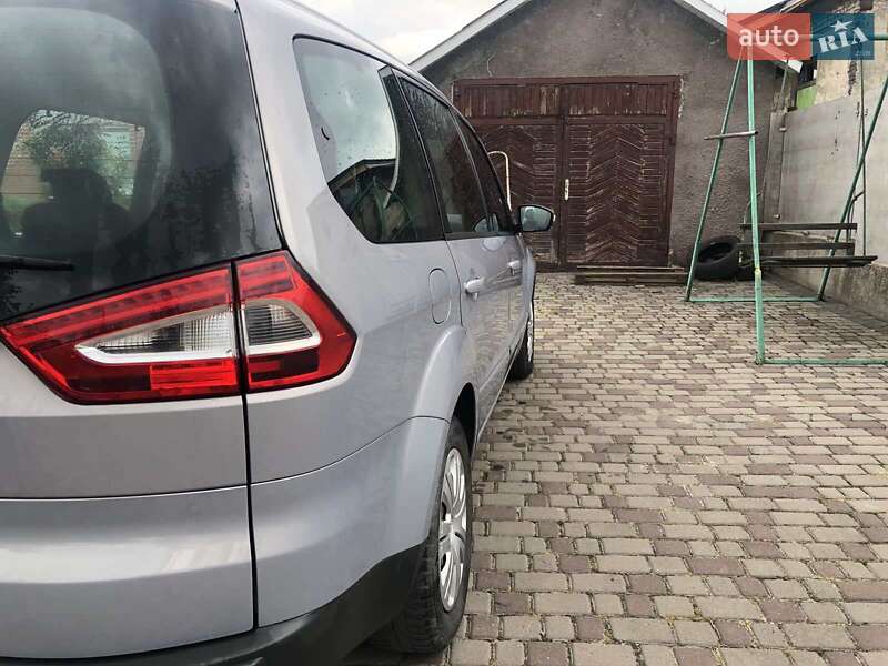Минивэн Ford Galaxy 2011 в Нововолынске