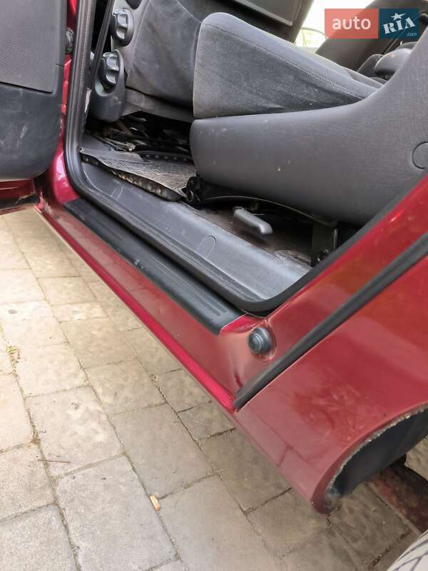 Мінівен Ford Galaxy 2002 в Івано-Франківську