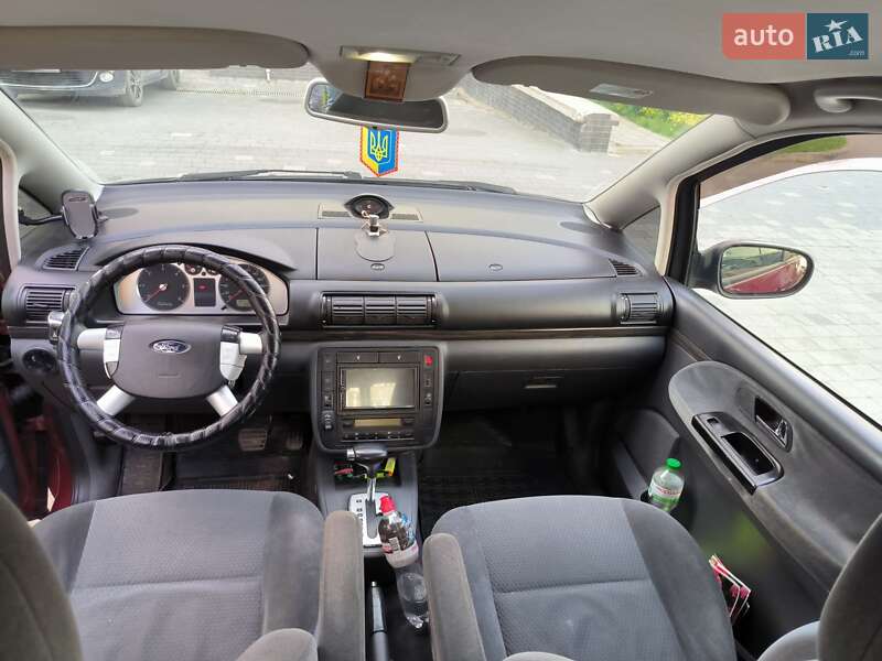 Мінівен Ford Galaxy 2002 в Івано-Франківську