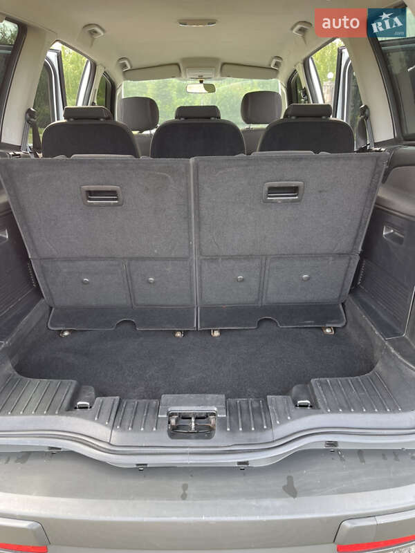 Минивэн Ford Galaxy 2011 в Киеве