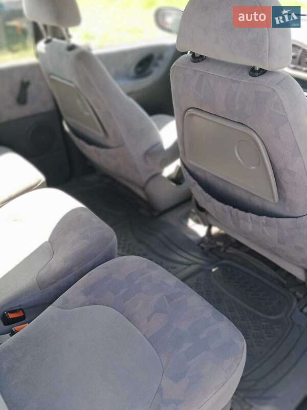 Мінівен Ford Galaxy 1996 в Львові