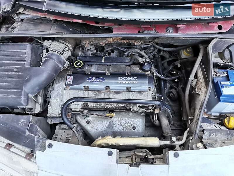 Минивэн Ford Galaxy 2000 в Ужгороде