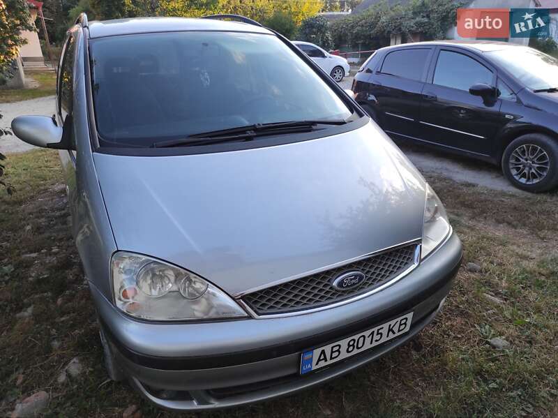 Минивэн Ford Galaxy 2004 в Волочиске