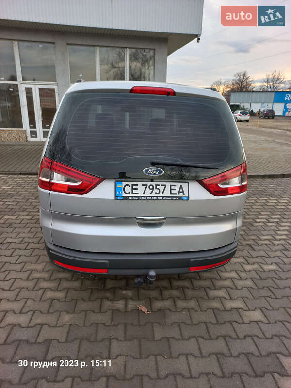 Мінівен Ford Galaxy 2010 в Чернівцях