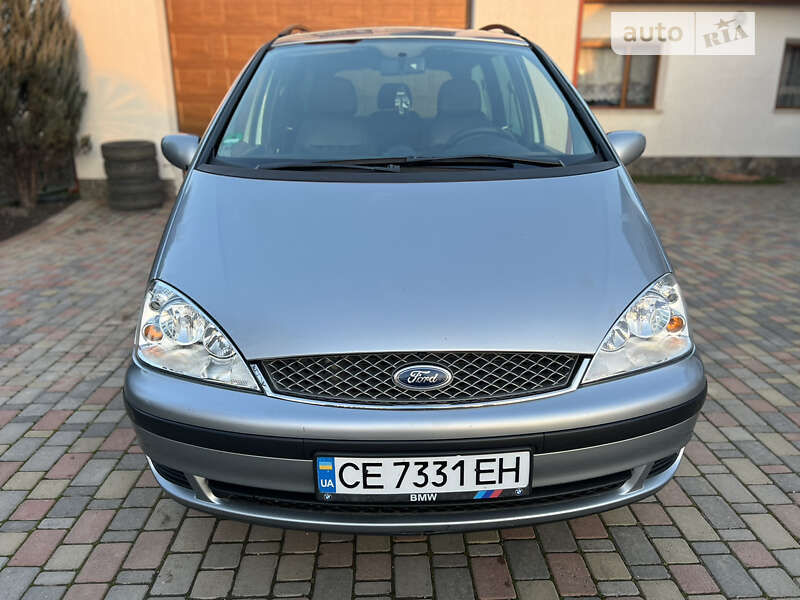 Минивэн Ford Galaxy 2004 в Новоселице