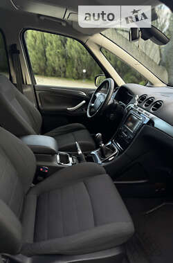 Мінівен Ford Galaxy 2011 в 