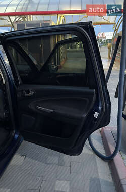 Минивэн Ford Galaxy 2012 в 