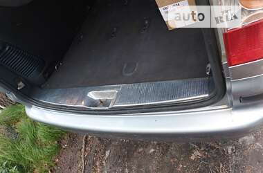 Минивэн Ford Galaxy 2004 в 