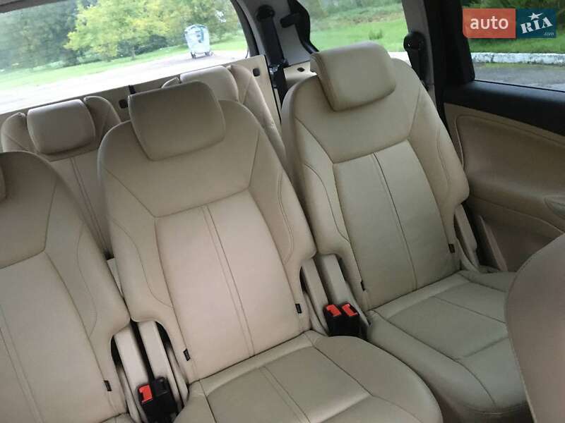 Минивэн Ford Galaxy 2011 в Тернополе