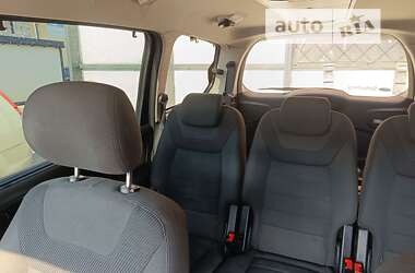 Мінівен Ford Galaxy 2010 в Львові