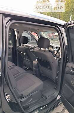 Минивэн Ford Galaxy 2013 в 