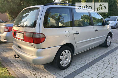 Мінівен Ford Galaxy 2000 в Львові