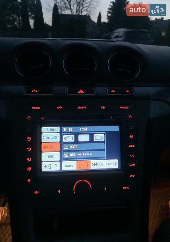 Минивэн Ford Galaxy 2006 в Самборе