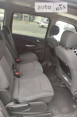 Минивэн Ford Galaxy 2009 в 