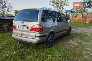 Мінівен Ford Galaxy 2004 в Луцьку