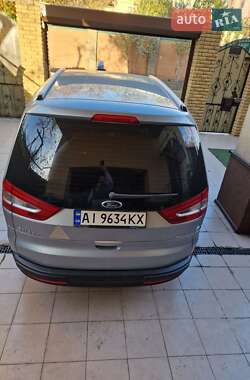 Минивэн Ford Galaxy 2011 в 