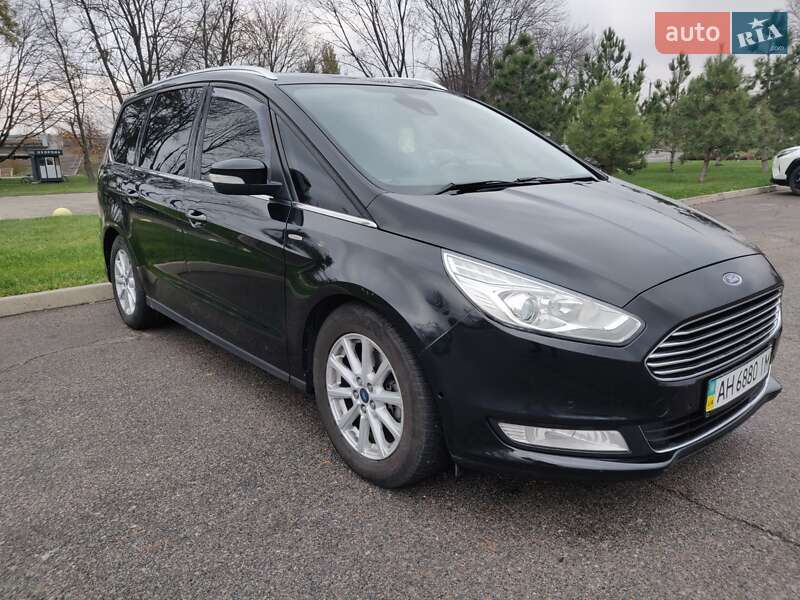 Ford Galaxy 2015