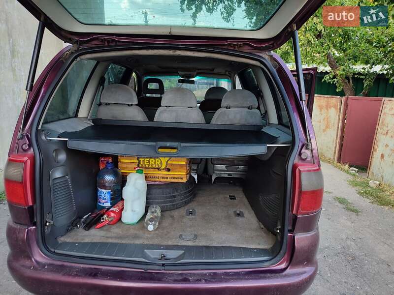 Мінівен Ford Galaxy 1996 в Охтирці
