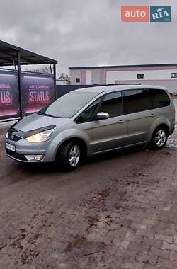 Минивэн Ford Galaxy 2010 в 