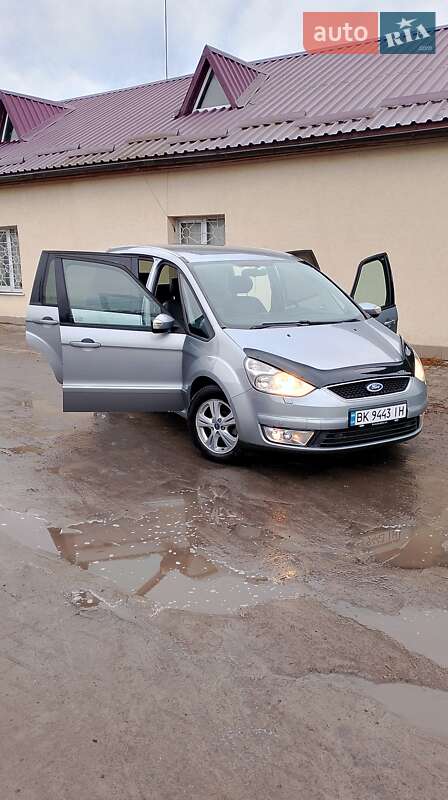 Минивэн Ford Galaxy 2010 в Ровно
