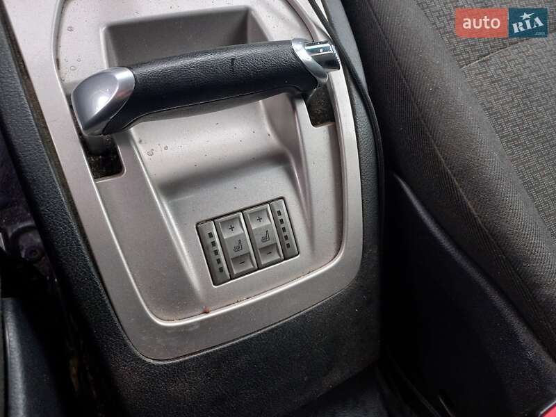 Минивэн Ford Galaxy 2008 в Малине