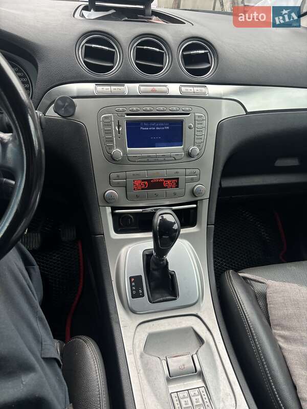 Мінівен Ford Galaxy 2009 в Болграді