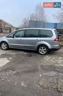 Минивэн Ford Galaxy 2006 в 