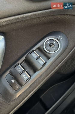 Минивэн Ford Galaxy 2010 в 