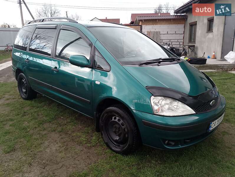 Минивэн Ford Galaxy 2001 в Киеве