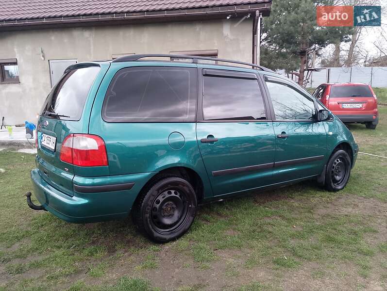 Минивэн Ford Galaxy 2001 в Киеве