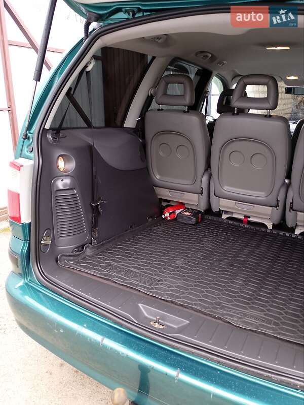 Минивэн Ford Galaxy 2001 в Киеве