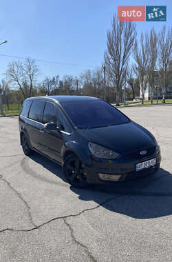 Минивэн Ford Galaxy 2009 в 