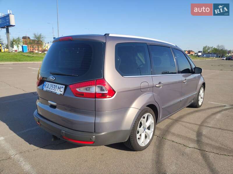 Минивэн Ford Galaxy 2013 в Киеве