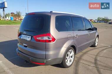 Минивэн Ford Galaxy 2013 в 