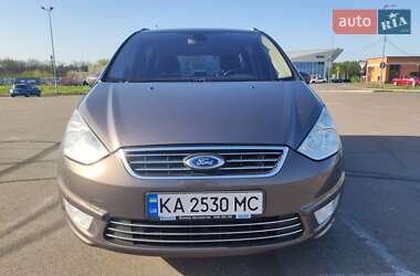 Минивэн Ford Galaxy 2013 в 