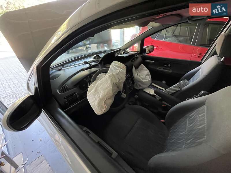 Минивэн Ford Galaxy 2000 в Одессе фото 6 Минивэн Ford Galaxy 2000 в Одессе