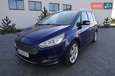 Минивэн Ford Galaxy 2015 в 
