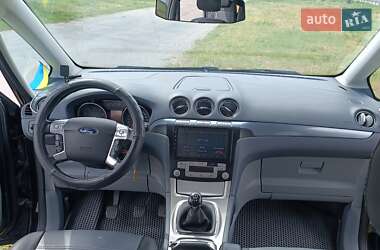 Минивэн Ford Galaxy 2007 в 