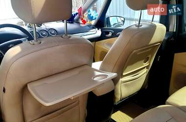 Минивэн Ford Galaxy 2011 в 