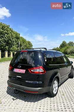Минивэн Ford Galaxy 2013 в 