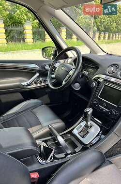 Минивэн Ford Galaxy 2013 в 