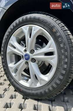 Минивэн Ford Galaxy 2013 в 