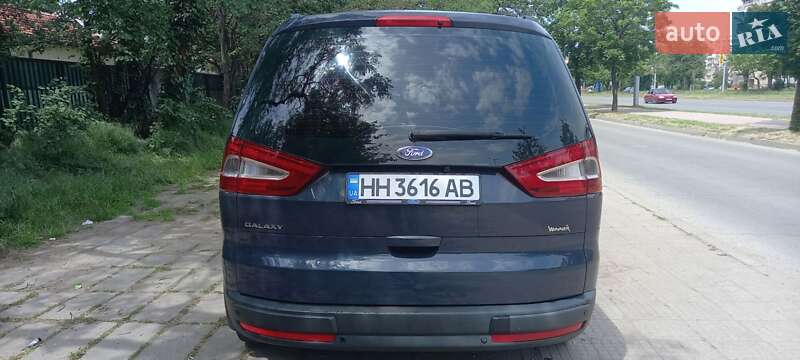Минивэн Ford Galaxy 2013 в Измаиле