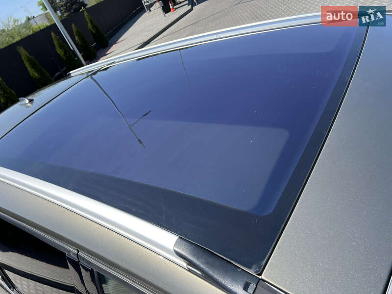 Минивэн Ford Galaxy 2010 в Днепре