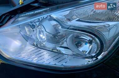 Минивэн Ford Galaxy 2009 в 
