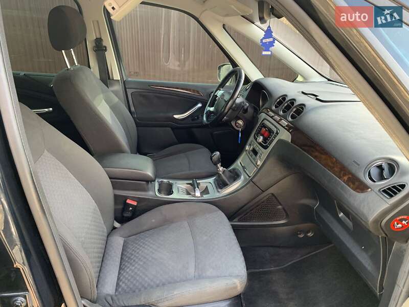 Минивэн Ford Galaxy 2009 в Виноградове фото 25 Минивэн Ford Galaxy 2009 в Виноградове