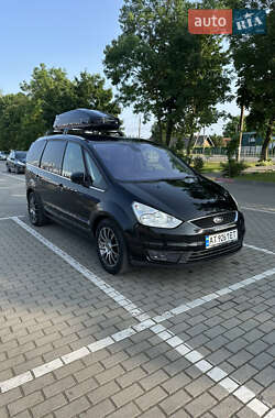 Минивэн Ford Galaxy 2010 в 